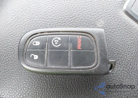 2017 Ram 1500 Sport из США, поврежденный, VIN 1C6RR7MT3HS808716